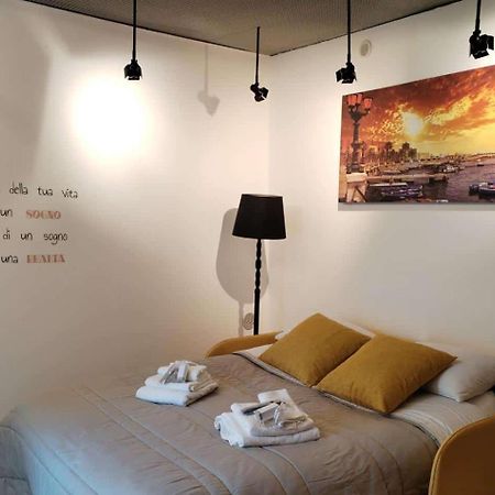 Willa La Palazzina Dei Fiori Bari Zewnętrze zdjęcie